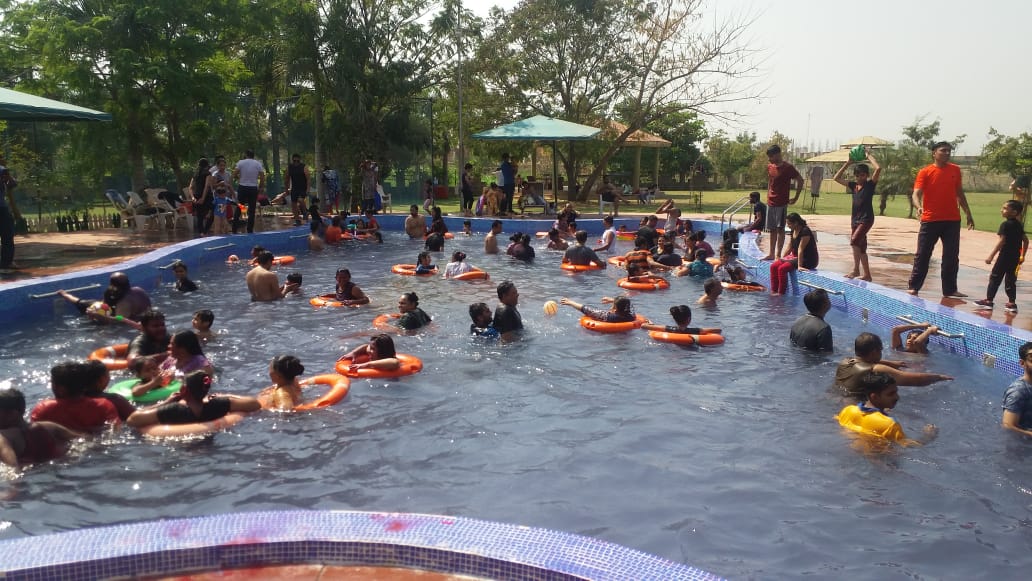 Resort & Amenities