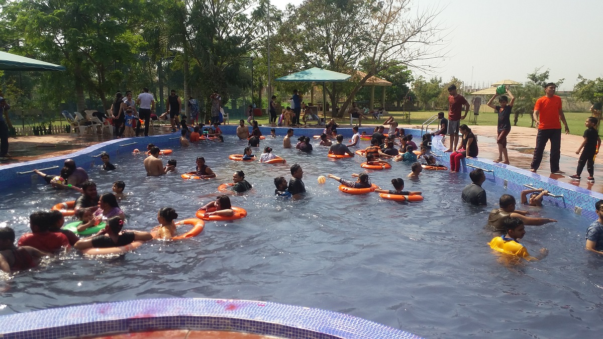 Resort & Amenities