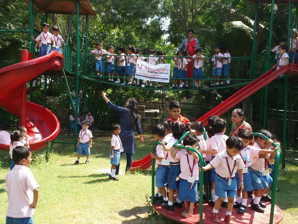 School Picnic Fun