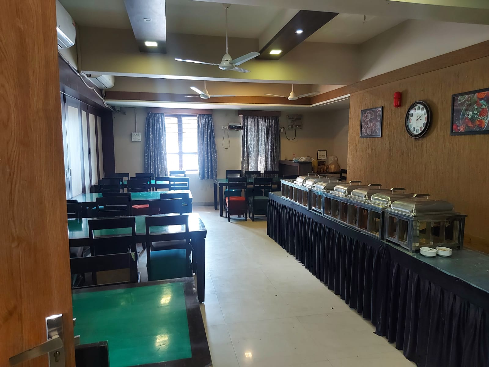 Indoor Dining